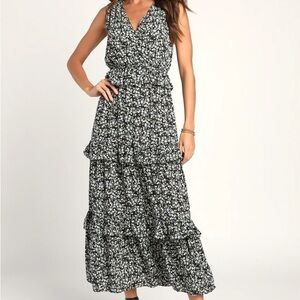 Lulu's Sleeveless V Neck Spring Summer Tiered Floral Midi Dress